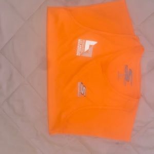 Skechers Los Angeles Marathon dri-fit running shirt . UNISEX .